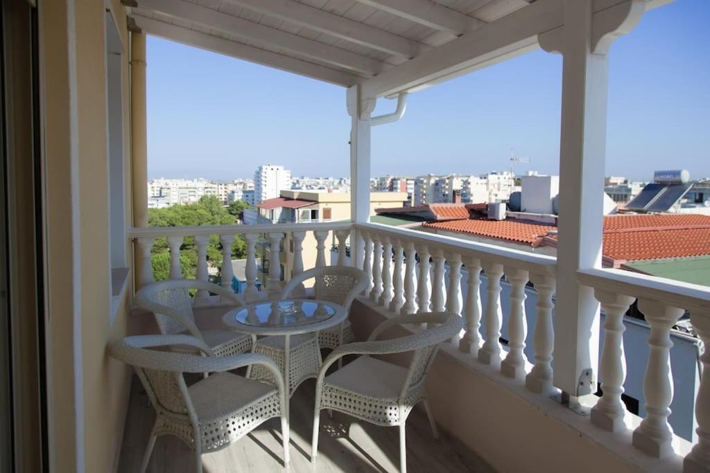 Adriatic East View Apartment Дуррес Экстерьер фото